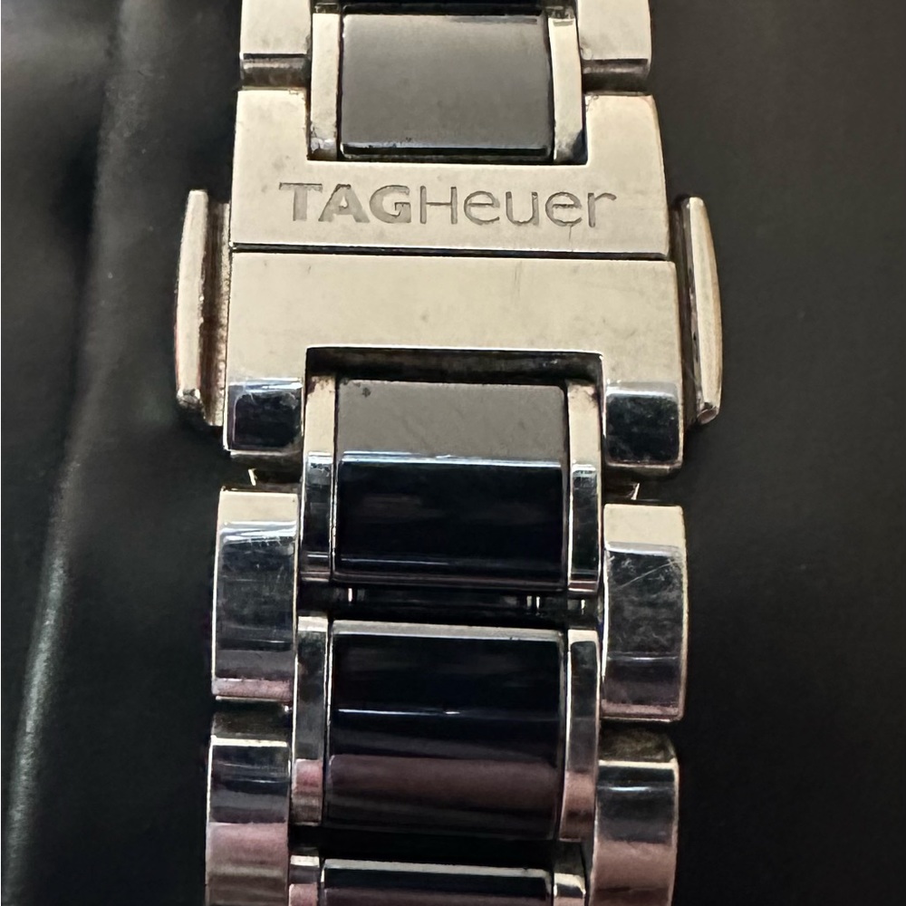 Tag HEUER Formula 1 Diamond/Ceramic Bezel Stainless Steel/Ceramic Band. - Picture 5 of 7